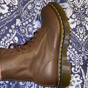 Like New Dr. Martens brown boots